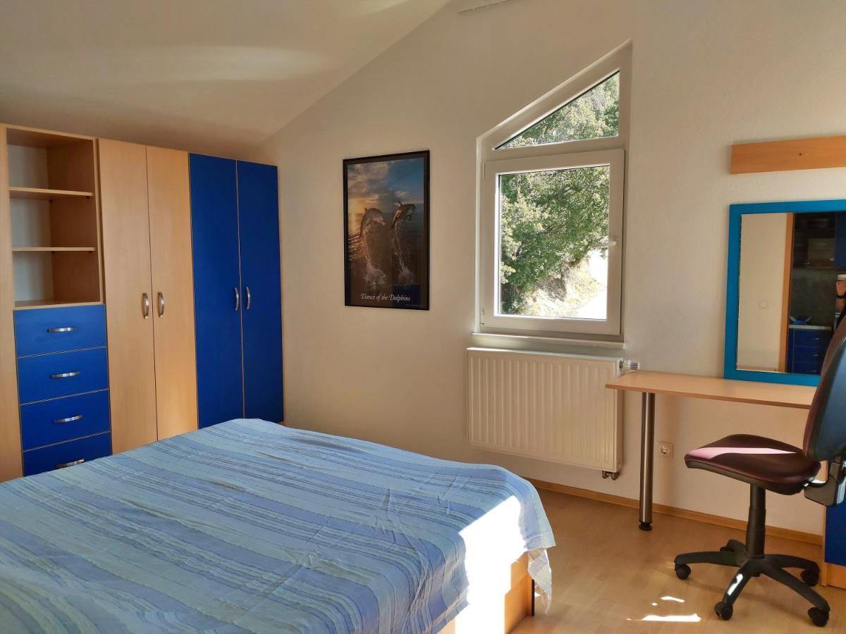 Apartments Borak Omis Bagian luar foto